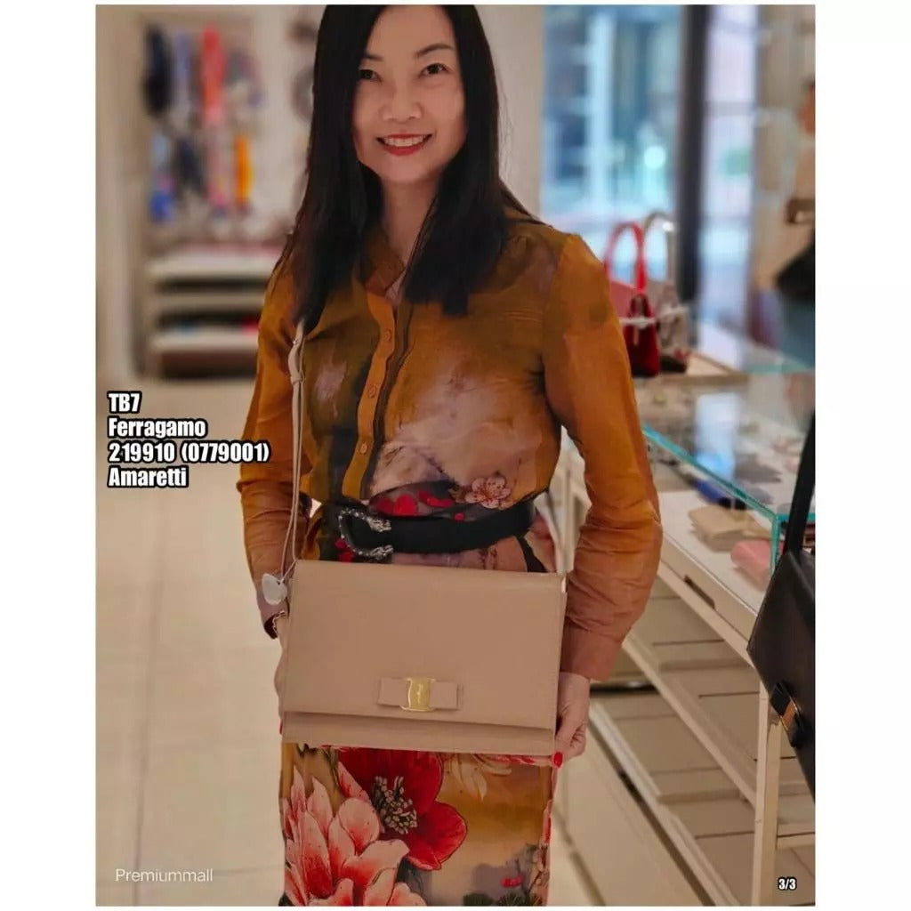 PRE-ORDER TB7 FERRAGAMO 219910 (0779001) BAG