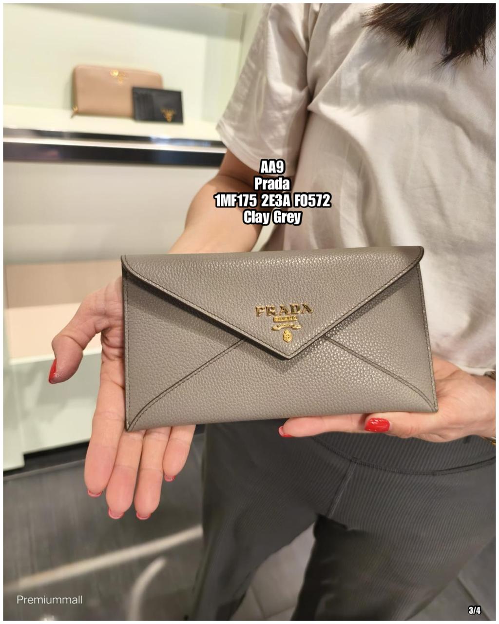 PRE-ORDER AA9 PRADA 1MF175 2E3A F0572 WALLET